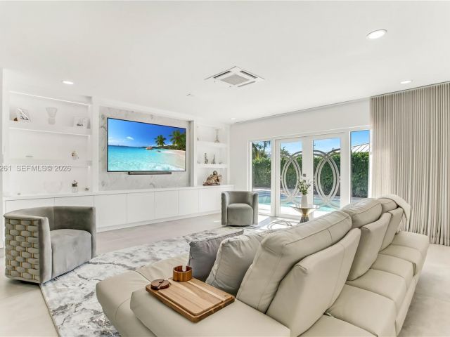 Home for sale at 500 94th St - photo 7467229