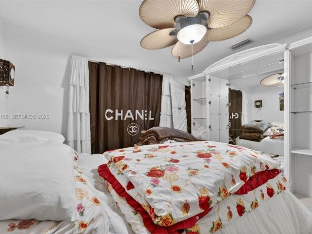 Home for sale at 4280 NE 11th Ter - photo 7478781