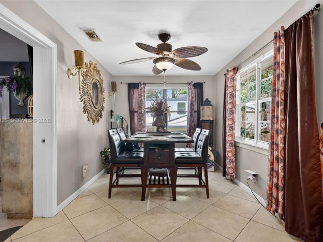 Home for sale at 4280 NE 11th Ter - photo 7478788