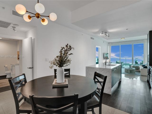 Apartment for sale  Unit #2907 - photo 7467335