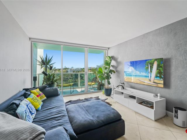 Apartment for rent  Unit #506 - photo 7508757