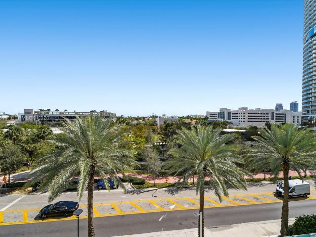 Apartment for rent  Unit #506 - photo 7508772