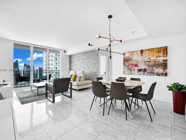 Apartment for sale  Unit #3605 - photo 7461528