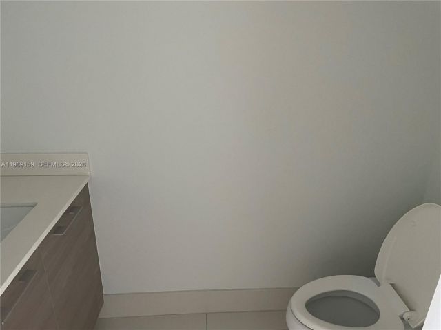 Apartment for rent  Unit #2708 - photo 7451934