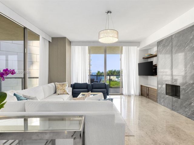 Apartment for rent  Unit #404S - photo 7507617