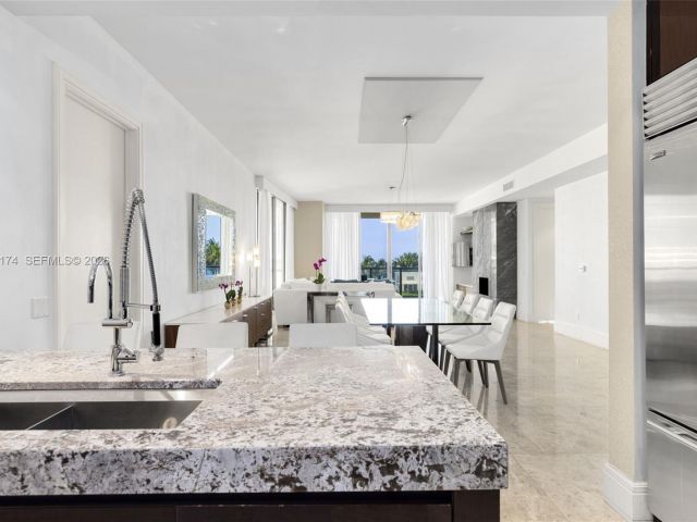 Apartment for rent  Unit #404S - photo 7507621