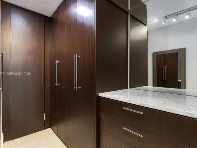 Apartment for rent  Unit #404S - photo 7507627