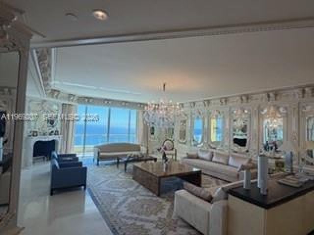 Apartment for rent  Unit #PH4501 - photo 7523801