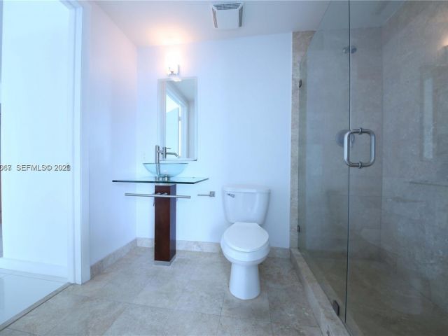 Apartment for rent  Unit #3306 - photo 7489638