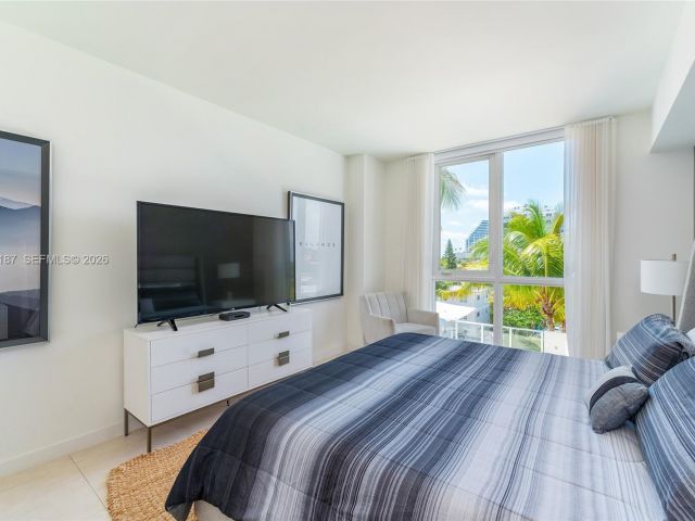 Apartment for sale  Unit #502 - photo 7497306