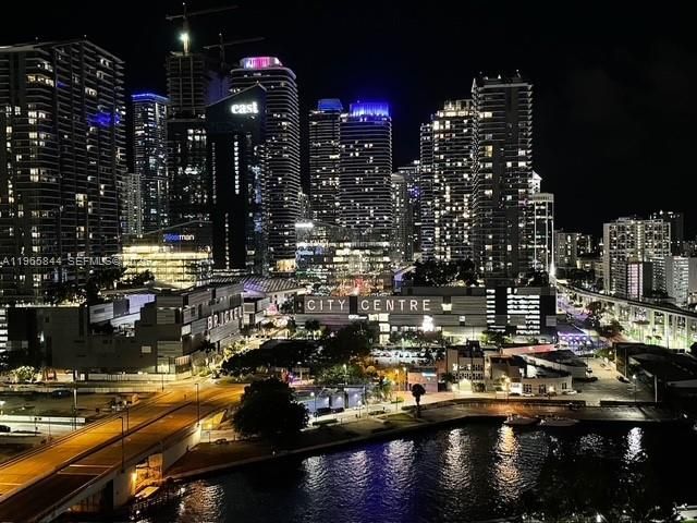 Apartment for rent  Unit #2114 - photo 7489576