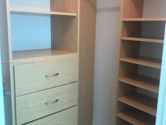 Apartment for rent  Unit #2114 - photo 7489585