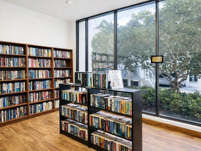 Apartment for rent  Unit #310 - photo 7483949