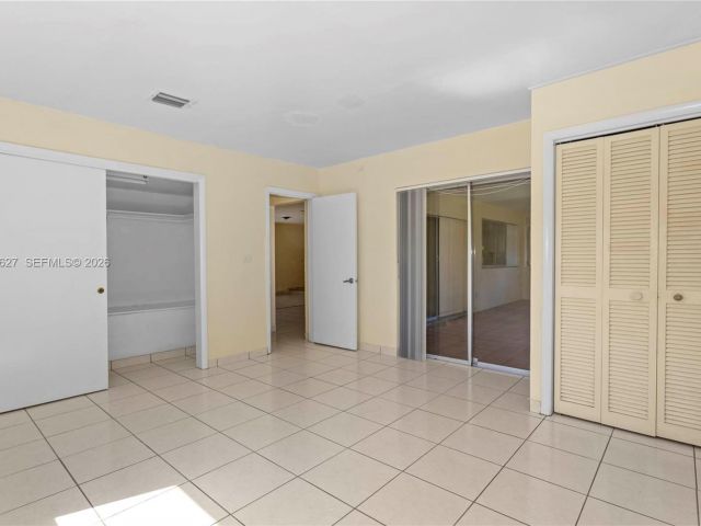 Home for rent at 12905 NE 4th Ave 1 - photo 7475653