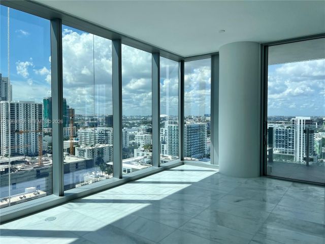 2-bedroom condo for sale in Miami - 700 NE 26th Ter 2205 - MondialRealty