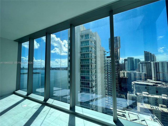 2-bedroom condo for sale in Miami - 700 NE 26th Ter 2205 - MondialRealty