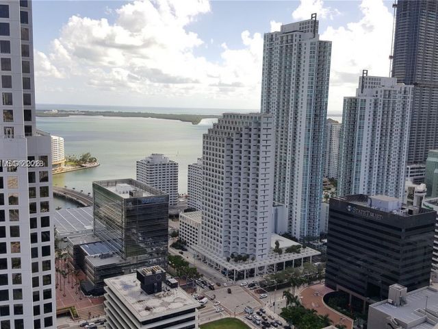 Apartment for sale  Unit #3305 - photo 7509368