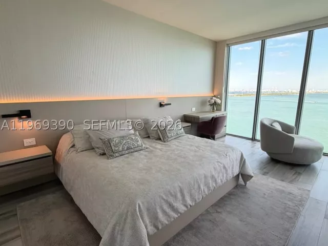 2-bedroom condo for sale in Miami - 2900 NE 7th Ave 1205 - MondialRealty