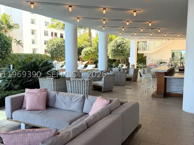 2-bedroom condo for sale in Miami - 2900 NE 7th Ave 1205 - MondialRealty