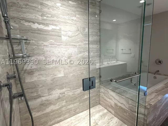 2-bedroom condo for sale in Miami - 2900 NE 7th Ave 1205 - MondialRealty
