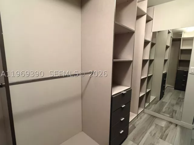 2-bedroom condo for sale in Miami - 2900 NE 7th Ave 1205 - MondialRealty