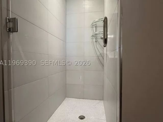 2-bedroom condo for sale in Miami - 2900 NE 7th Ave 1205 - MondialRealty