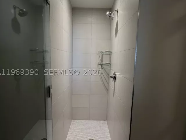 2-bedroom condo for sale in Miami - 2900 NE 7th Ave 1205 - MondialRealty