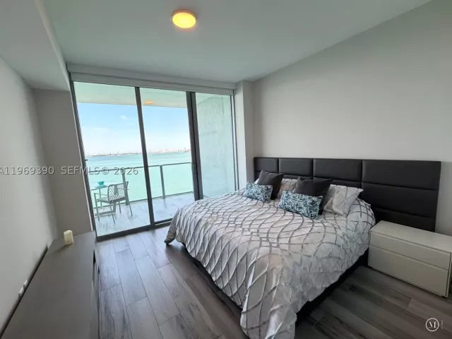 2-bedroom condo for sale in Miami - 2900 NE 7th Ave 1205 - MondialRealty
