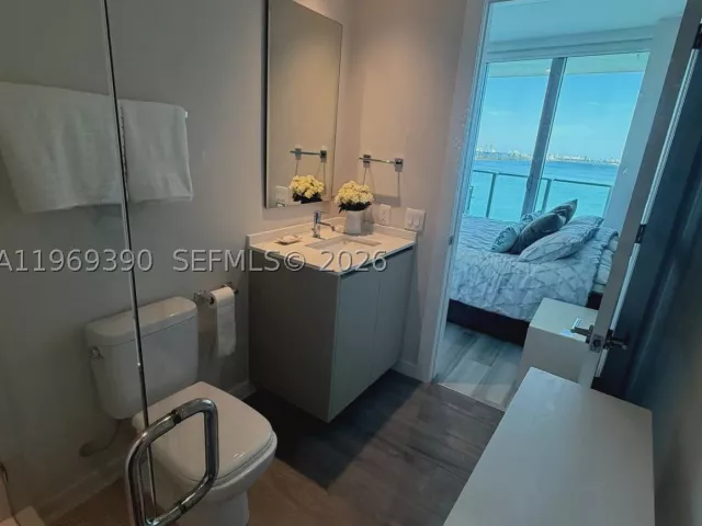 2-bedroom condo for sale in Miami - 2900 NE 7th Ave 1205 - MondialRealty