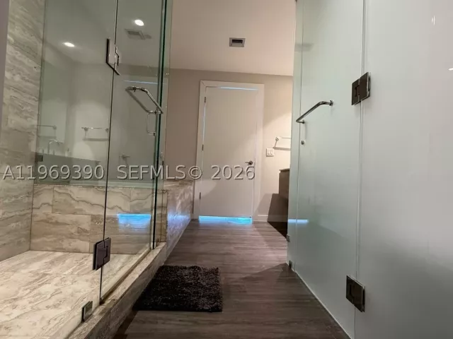 2-bedroom condo for sale in Miami - 2900 NE 7th Ave 1205 - MondialRealty