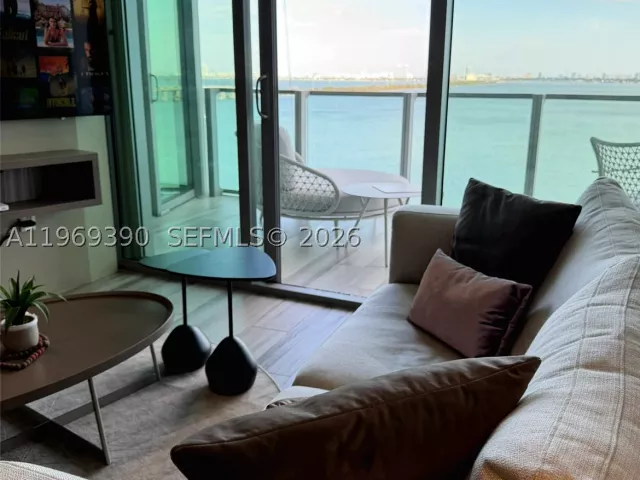 2-bedroom condo for sale in Miami - 2900 NE 7th Ave 1205 - MondialRealty