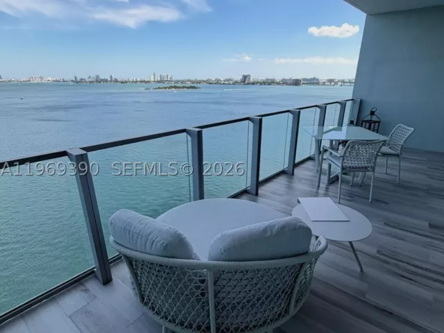 2-bedroom condo for sale in Miami - 2900 NE 7th Ave 1205 - MondialRealty