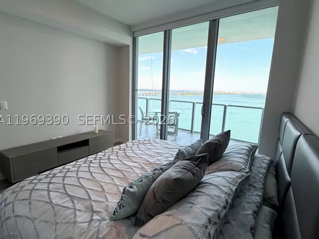 2-bedroom condo for sale in Miami - 2900 NE 7th Ave 1205 - MondialRealty