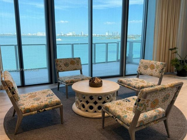 Apartment for sale  Unit #1205 - photo 7491378