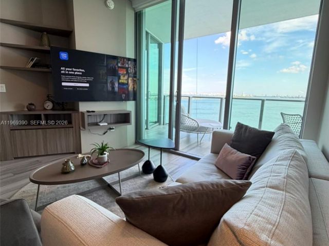 Apartment for sale  Unit #1205 - photo 7491380