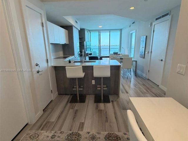 Apartment for sale  Unit #1205 - photo 7491392