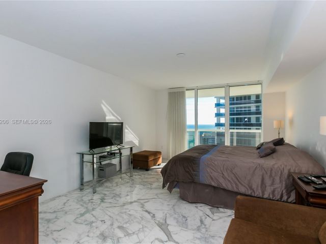 Apartment for rent  Unit #2906 - photo 7499791