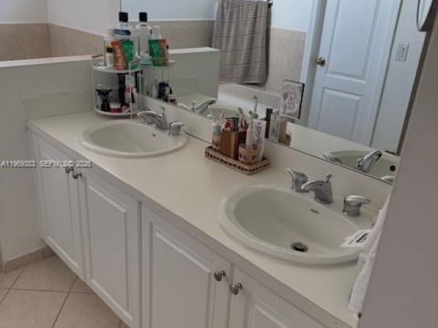 Home for sale at 15243 SW 9th Way - photo 7521529