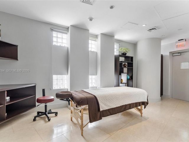 Apartment for sale  Unit #406 - photo 7511552