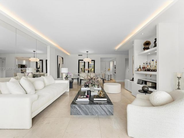 Apartment for sale  Unit #311 - photo 7491183