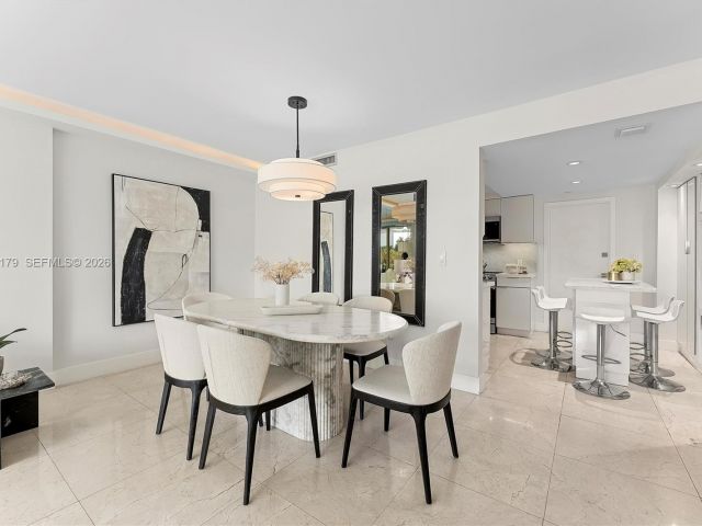 Apartment for sale  Unit #311 - photo 7491186