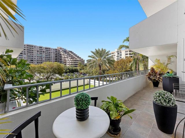 Apartment for sale  Unit #311 - photo 7491194