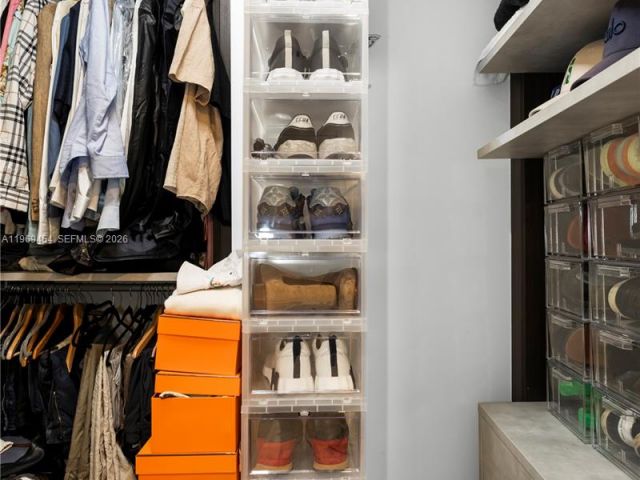 Apartment for rent  Unit #3310 - photo 7452761