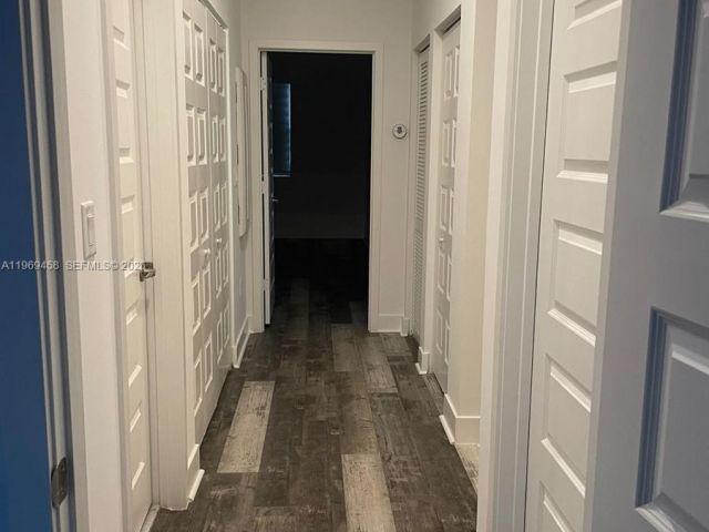 Home for rent at 10445 NW 81st Ter 10045 - photo 7486421