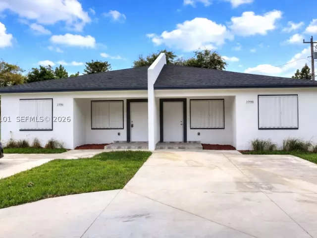 3-bedroom home for sale in Miami - 1998 NW 47th St - MondialRealty