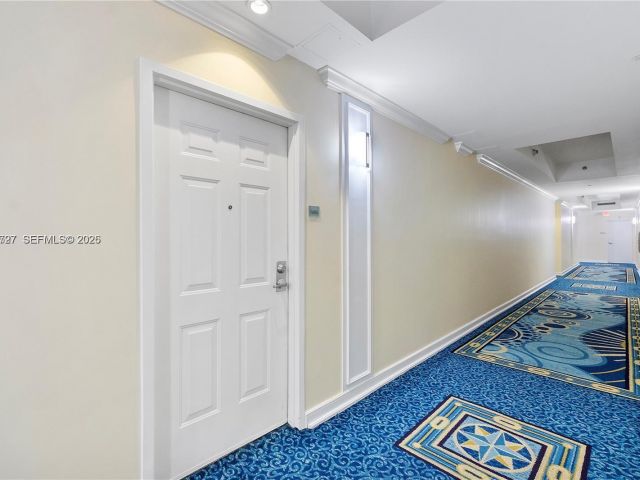 Apartment for rent  Unit #1606 - photo 7495307