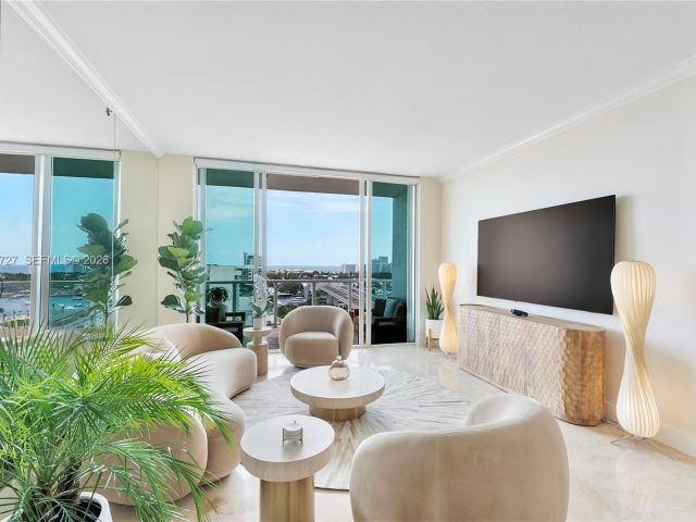 Apartment for rent  Unit #1606 - photo 7495311