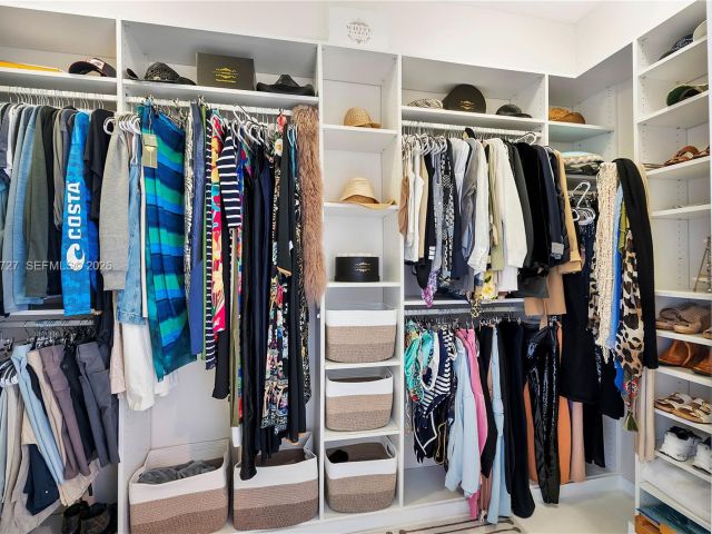 Apartment for rent  Unit #1606 - photo 7495320