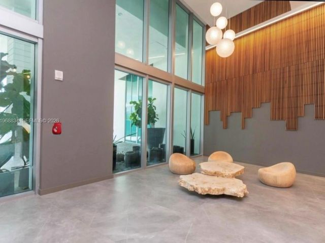 Apartment for rent  Unit #3310 - photo 7489603