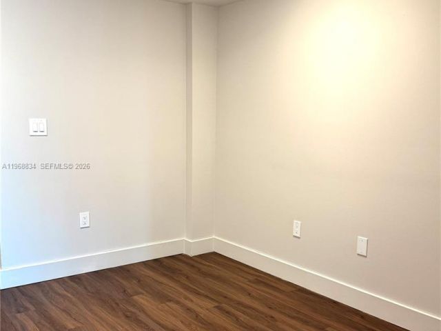 Apartment for rent  Unit #3310 - photo 7489609